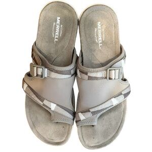 Merrell Slip On Performance Tan Cream Adjustable Vamp Toe Loop Sandals Size 10